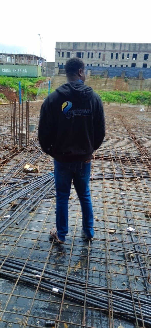 Electrical set-out on a reinforced slab