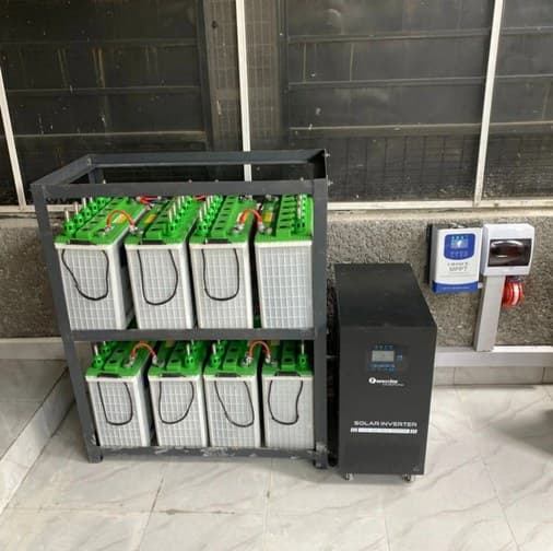 Battery bank and inverter installation